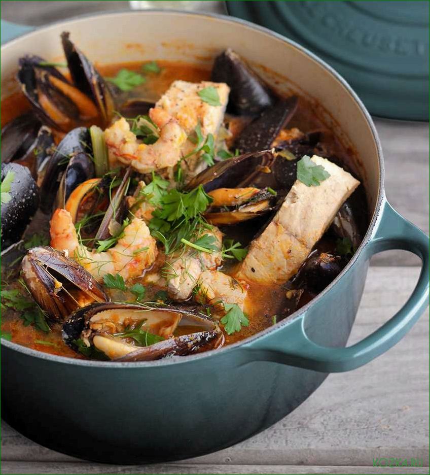 (изысканный, рыбный, вкусное, удовольствие, ценителей) Изысканный рыбный суп: вкусное удовольствие для ценителей