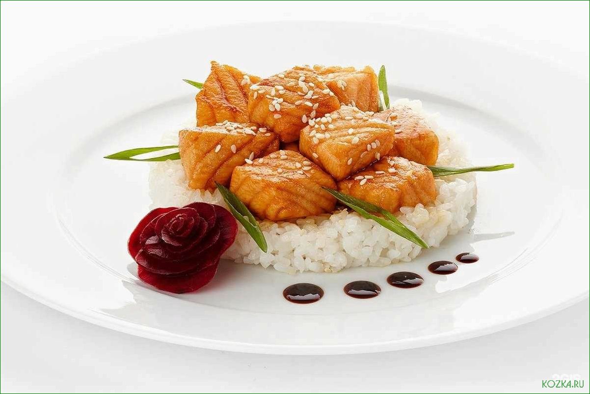 Блюдо из риса с рыбой и овощами