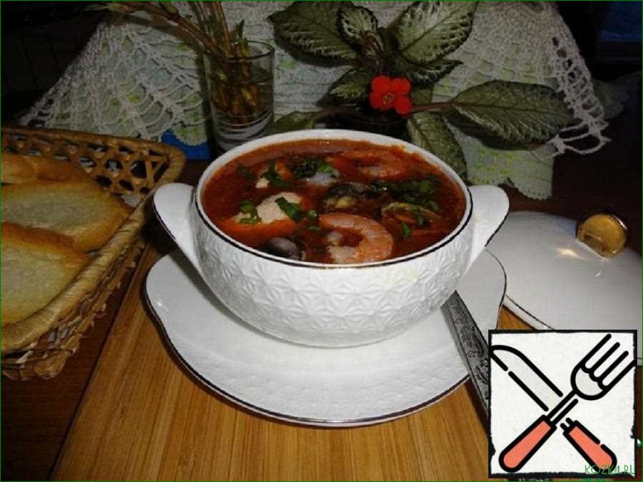Рыбный суп в итальянском стиле